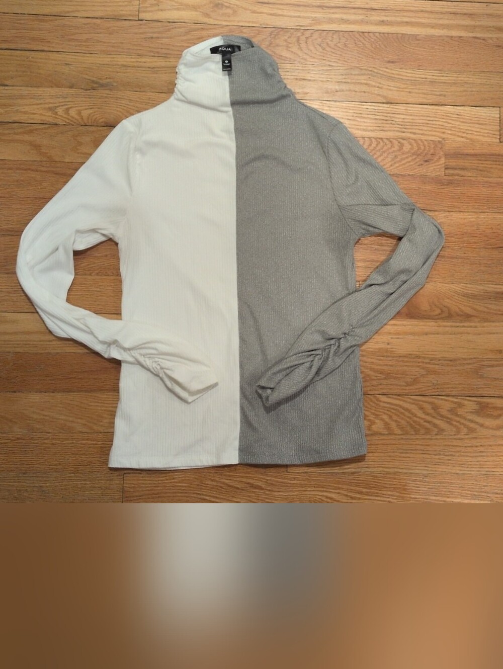 Aqua Half-and-Half White and Gray Ribbed Turtleneck Sweater